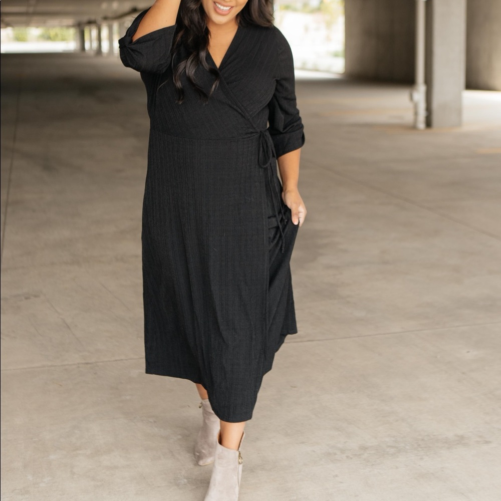 Black Ribbed Knit Midi Wrap Dress - Picture 11 of 16